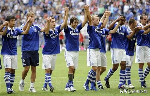 中国足球留洋德甲第一人,中国留洋小将一览