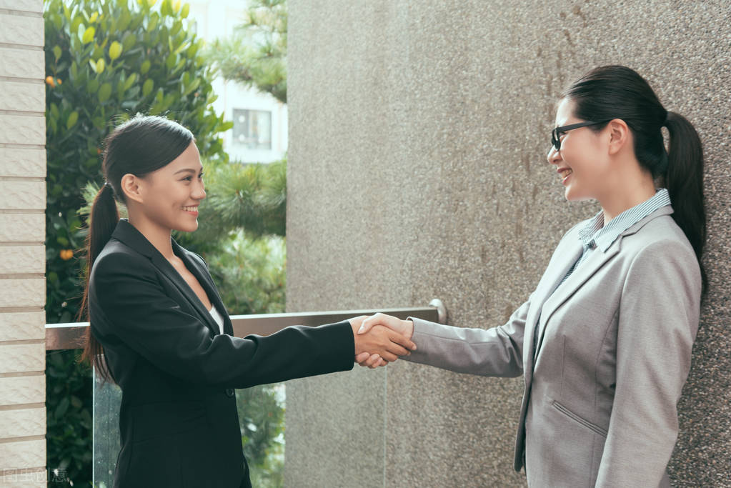 信用卡少还80被扣2000的利息,欠信用卡利息超过本金怎么办