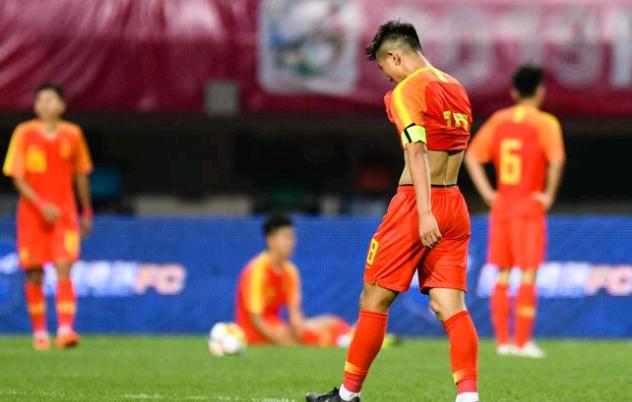 举办亚洲杯！从韩国退出到亚足联官宣20天看穿中国足球20年