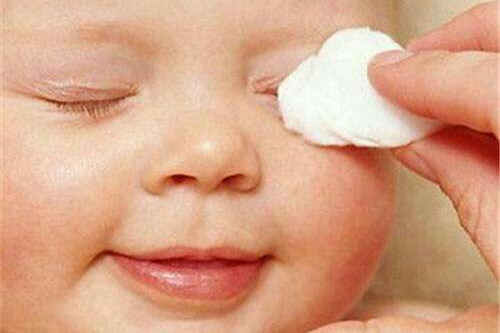 宝宝有透明分泌物怎么回事,宝宝分泌物褐色怎么办