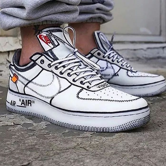 当初忍痛买的万元球鞋，被你们说拆就拆，你有想过我的感受吗？