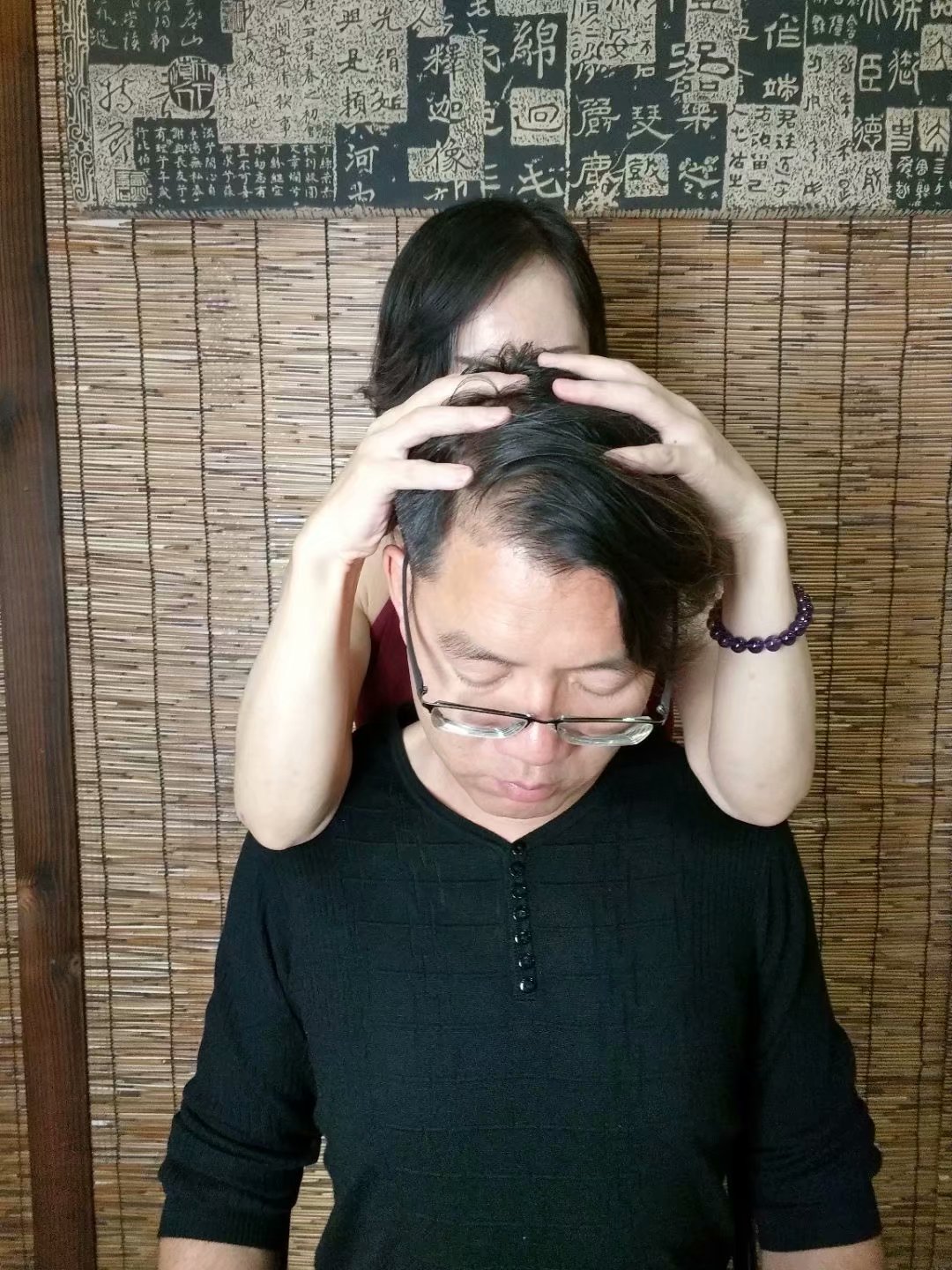 脖子后面颈椎有个鼓包怎么办,颈椎大包怎样通过锻炼来恢复