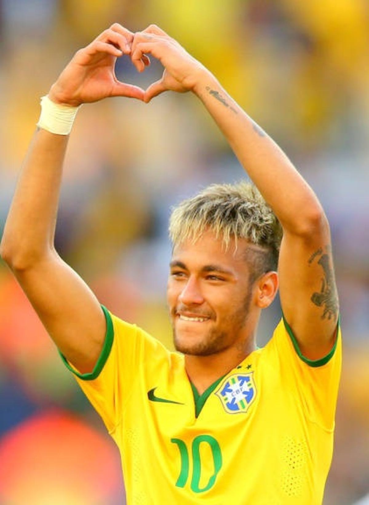 巴西足球十大巨星,巴西足球巨星罗纳尔多