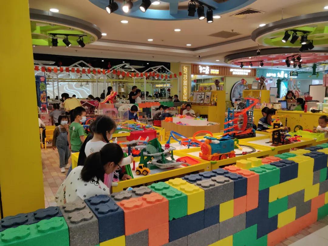 沙井天虹，一个非地铁商业的逆袭