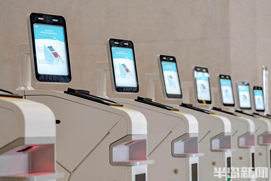 青岛胶东机场航站楼攻略,青岛胶东机场真实感受