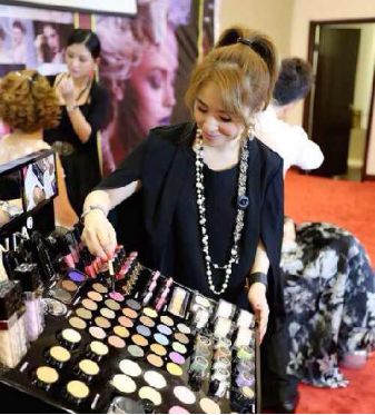 royalbeauty精华紫色,royalbeauty苹果