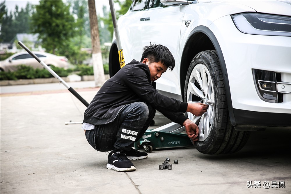 老司机洗车都会勤洗的四个部位,洗车一定不要忽略这些地方