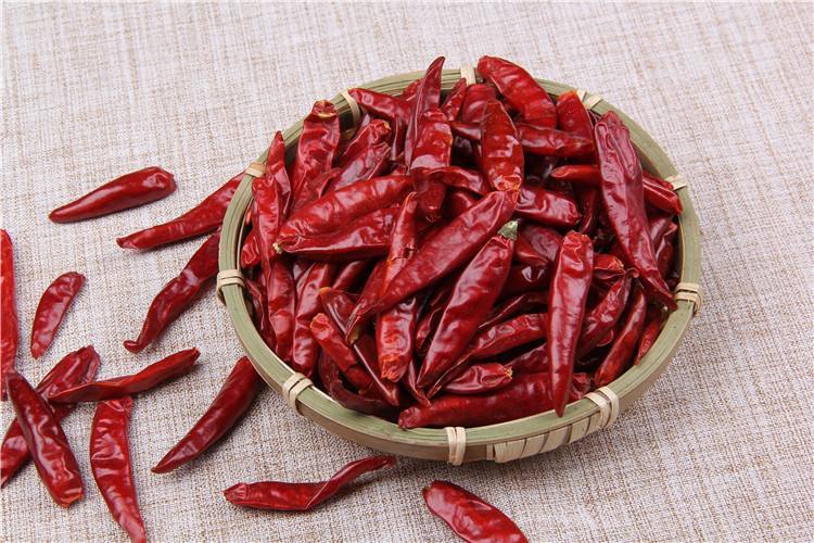 年纪大手脚冰凉怎么调理,手脚冰凉怎么办青少年