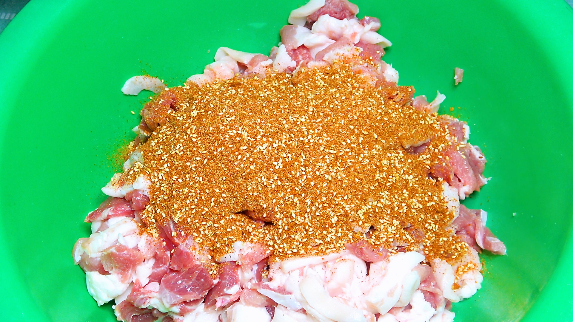 四川香肠怎么做才好吃小视频,四川香肠最正宗的做法教程