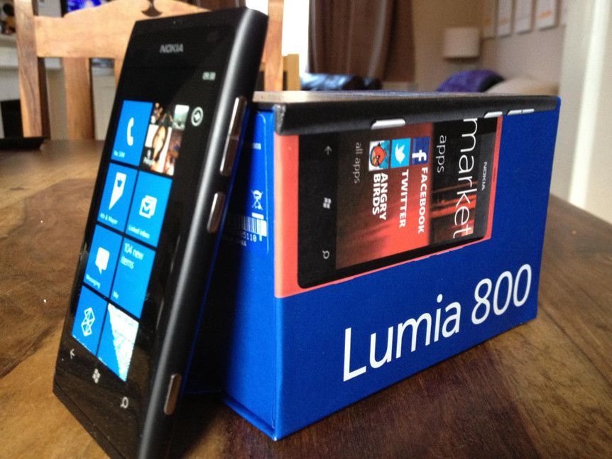 诺基亚lumia系列进化史,诺基亚lumia800什么时候发布的