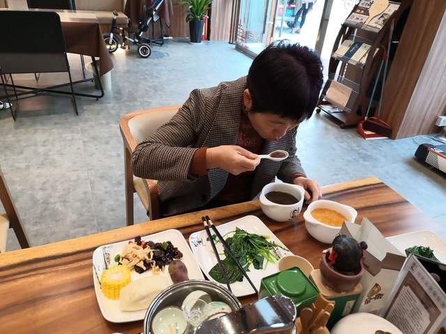 全民健康养生事业，这家中医食疗店，用效果和技术创造财富