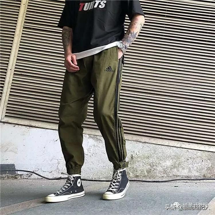 穿潮牌衣服高级感,穿潮牌的气质