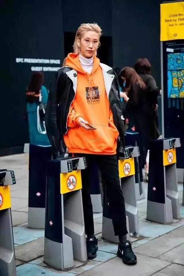 高领衫穿搭,高领打底衫和卫衣搭配