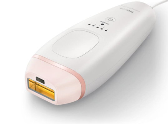 “超爱倪”CP甜蜜放粮，张嘉倪光耀米兰的秘密*器武**竟是它！