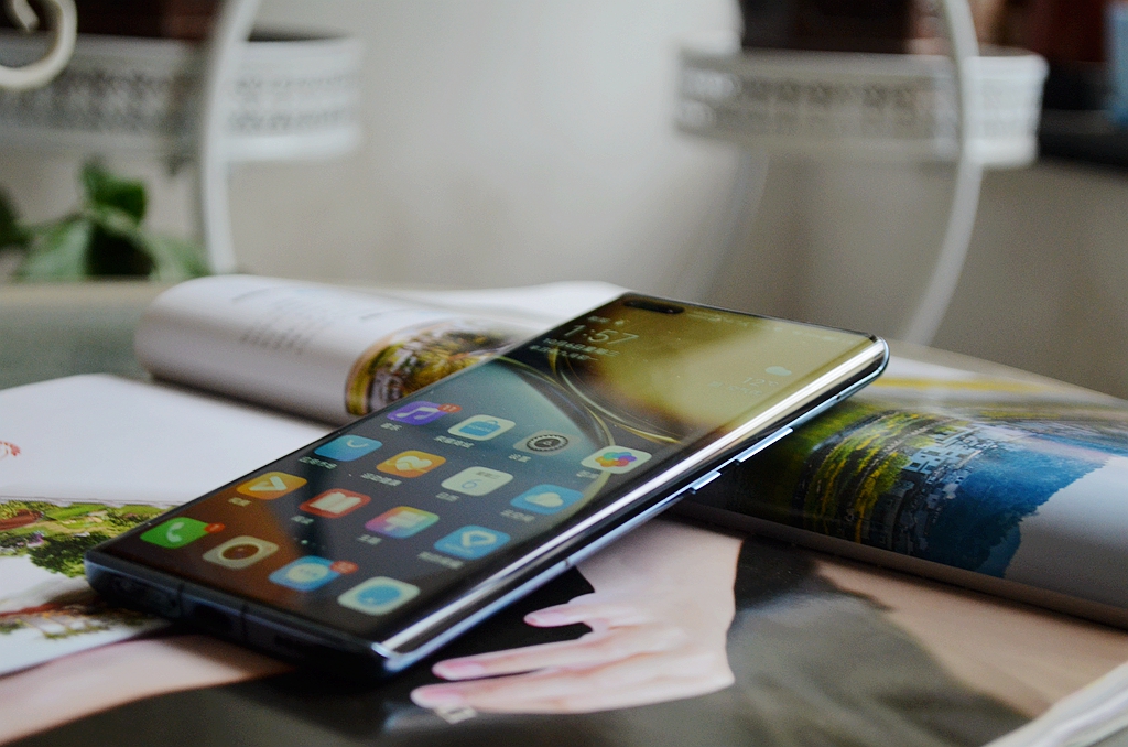 新款全能旗舰机荣耀magic4,全能旗舰荣耀magic3