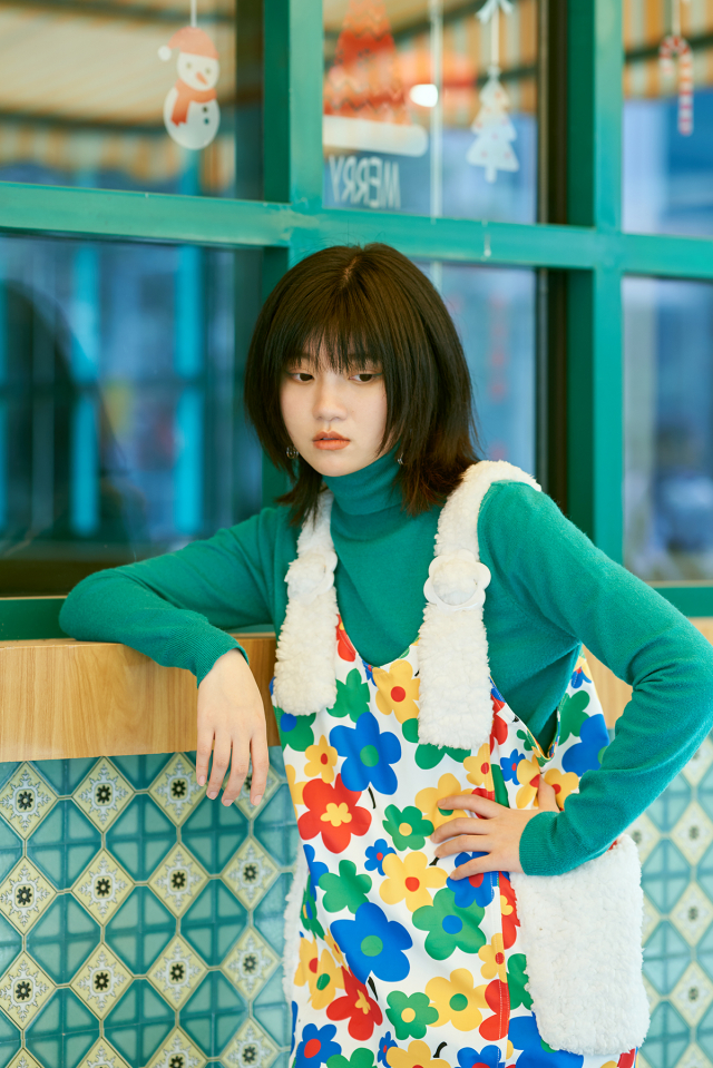 索尼fe85mmf1.8适用微单,索尼fe85mmf1.8拍人像