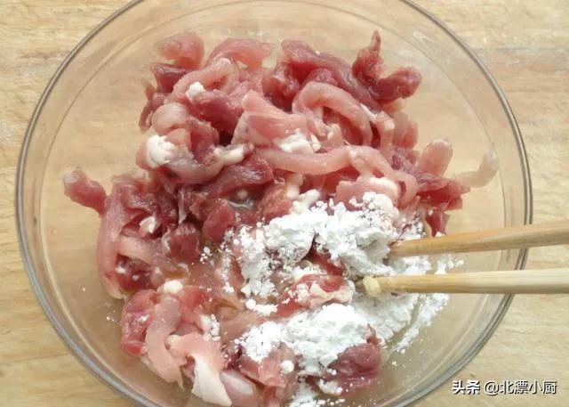 碱和小苏打泡打粉的区别,碱与小苏打和泡打粉有啥区别