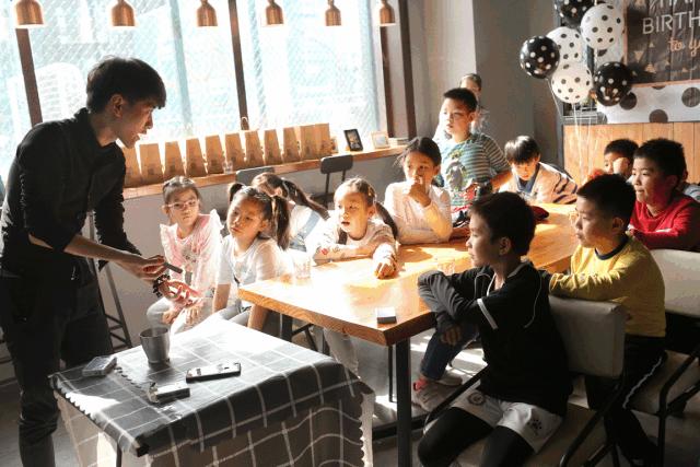 大学城亲子咖啡厅,亲子餐厅咖啡区