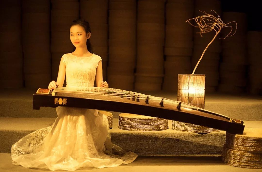 零基础学习古筝一年达到什么水平,怎样引导孩子学习古筝