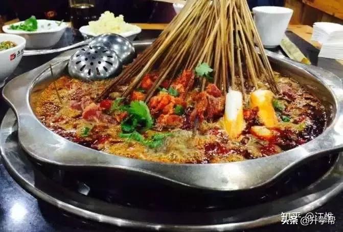 麻辣烫起源于哪个国家,四川麻辣烫与东北麻辣烫的区别