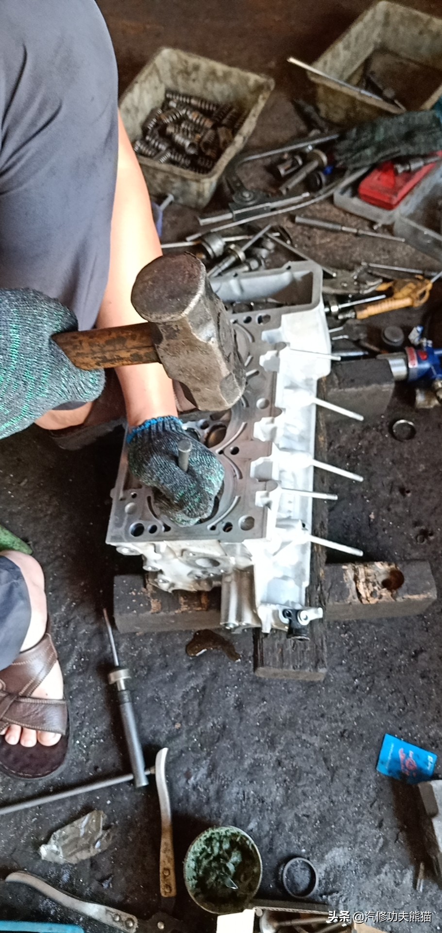 奥迪a8烧机油吗48v轻混,奥迪a8烧机油一千公里烧0.5正常吗