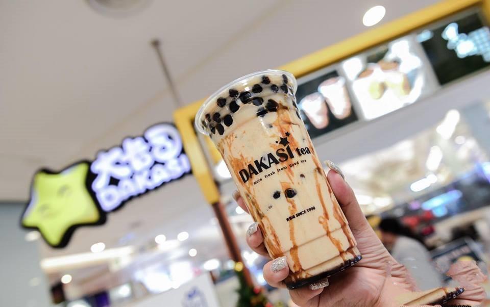 排队喝奶茶的都是美女,宝藏奶茶网红奶茶必点