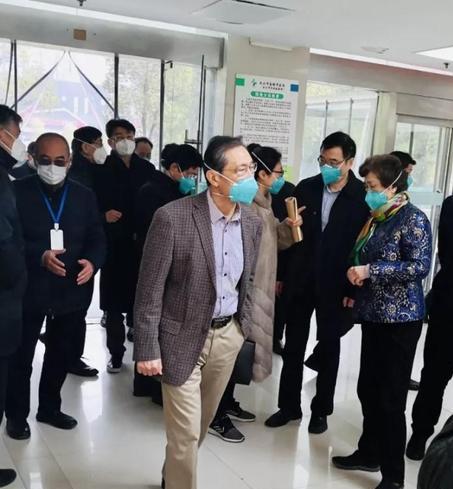 中国抗疫之父钟南山做了支架没有,中国抗疫之父钟南山