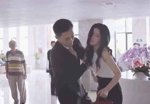 与全球著名富二代恋爱,连续8年入选世界百美,她到底有多厉害?