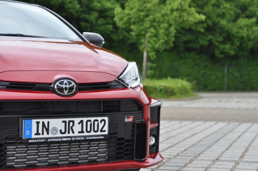 丰田gryaris试驾视频,丰田gryaris拉力