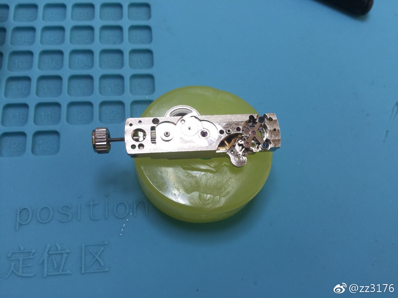 保养修复国产特殊单桥机芯手表