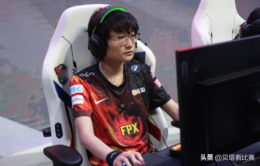 Tian心态崩了！连夜做出3大行为：删夺冠微博，改全黑头像和背景