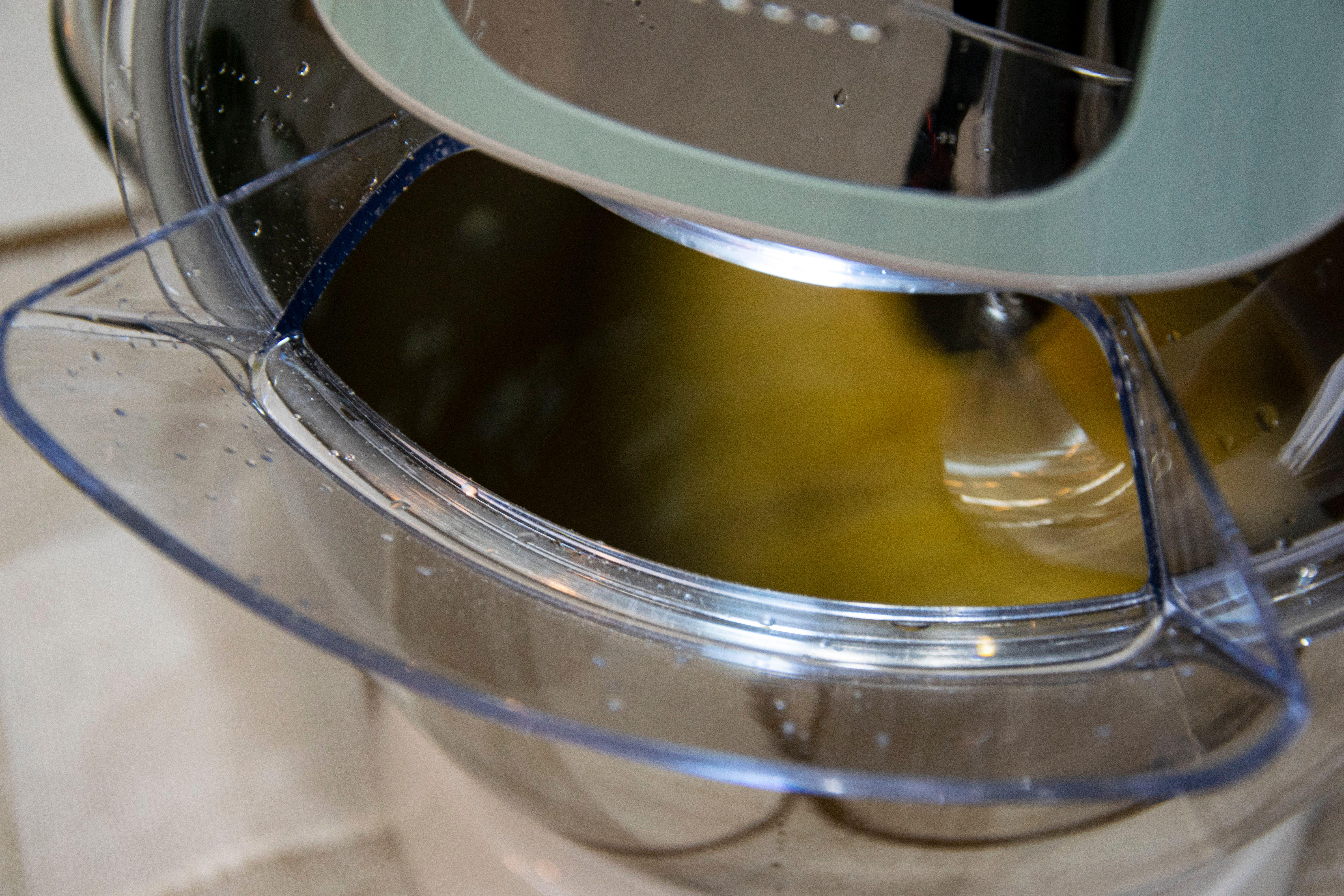 海氏厨师机m5操作,海氏m5厨师机带榨汁功能测评