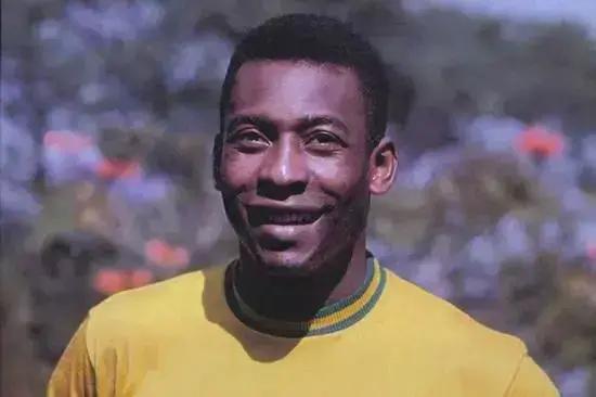 世界足坛目前十大巨星第一名,世界足坛历史十大巨星