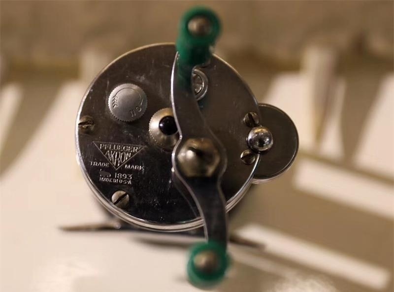 我知道钓鱼烧钱，但不知道我最后能烧掉北京两套房