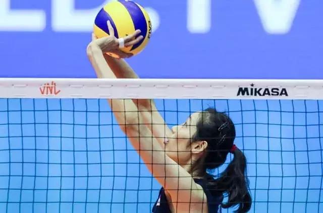 郎平透露朱婷面临艰难抉择,朱婷为什么会败给韩国女排