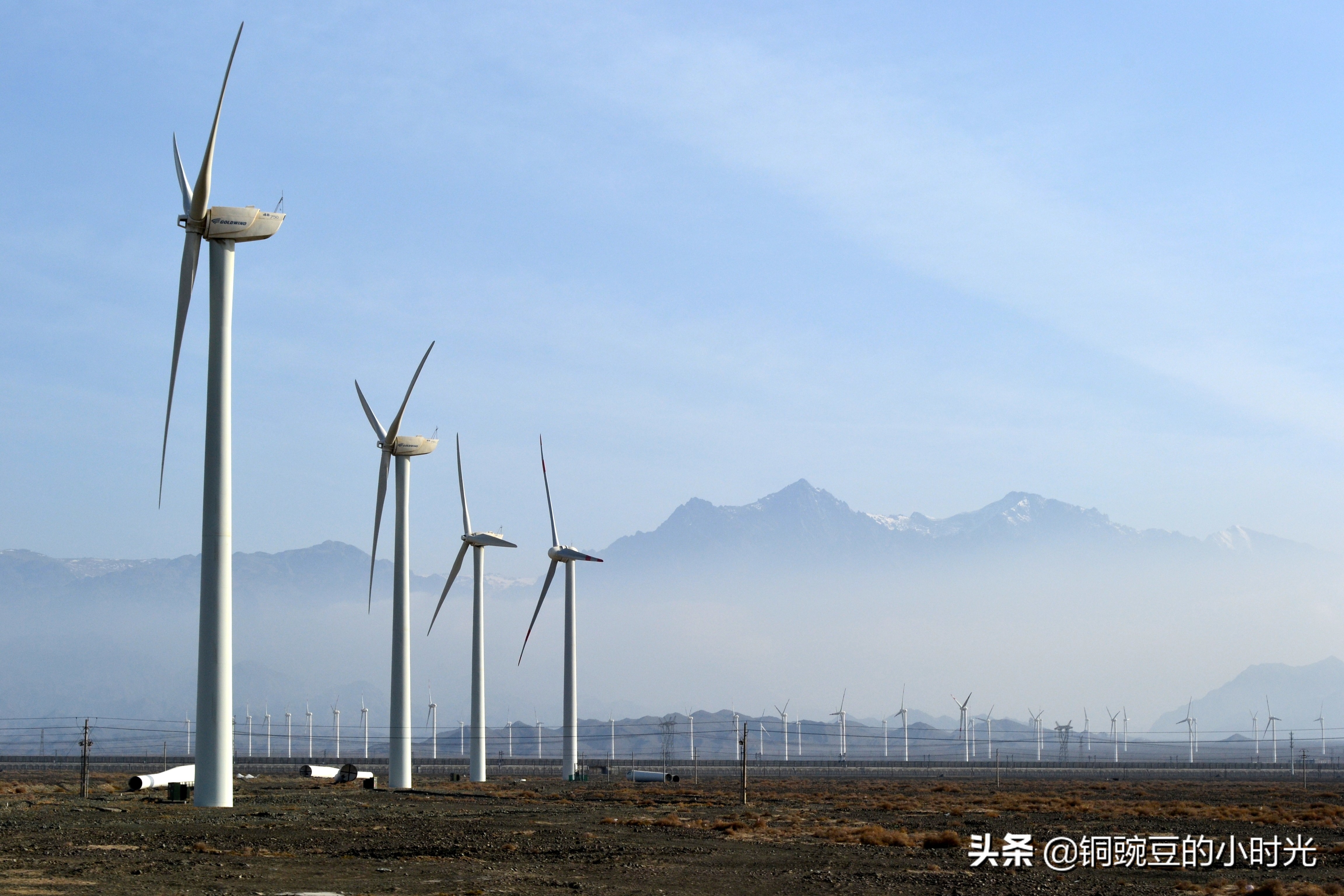大美新疆之乌鲁木齐,大美新疆之吐鲁番火焰山