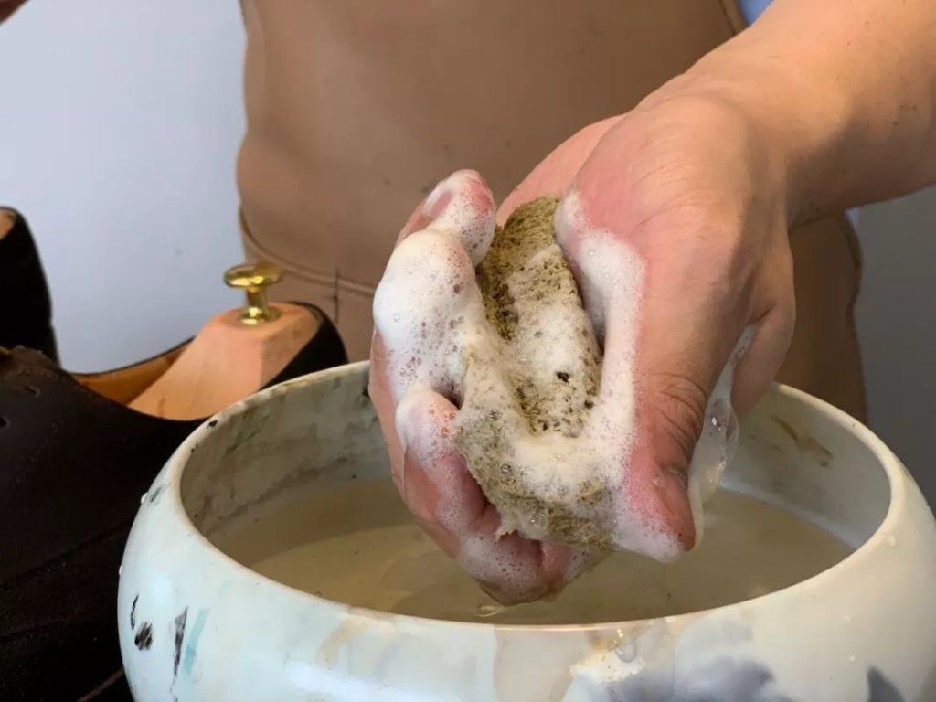 翻毛皮鞋绒面专用刷,绒面鞋翻毛皮鞋清洁护理液