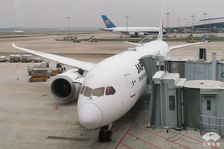 日本航空飞机餐怎么样 (日本东亚国内航空商务舱餐食)