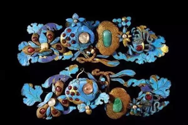 古代女人的首饰,古代女子的首饰描写