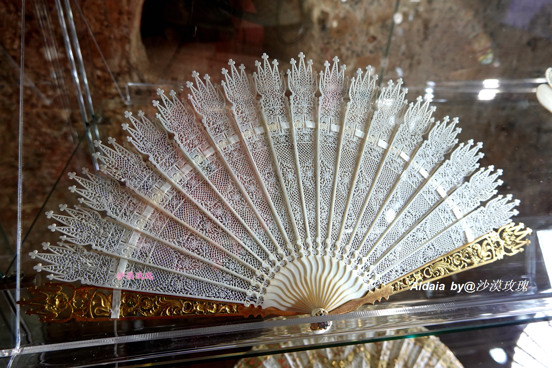 折扇起源于明清时代对吗,折扇是日本传的吗