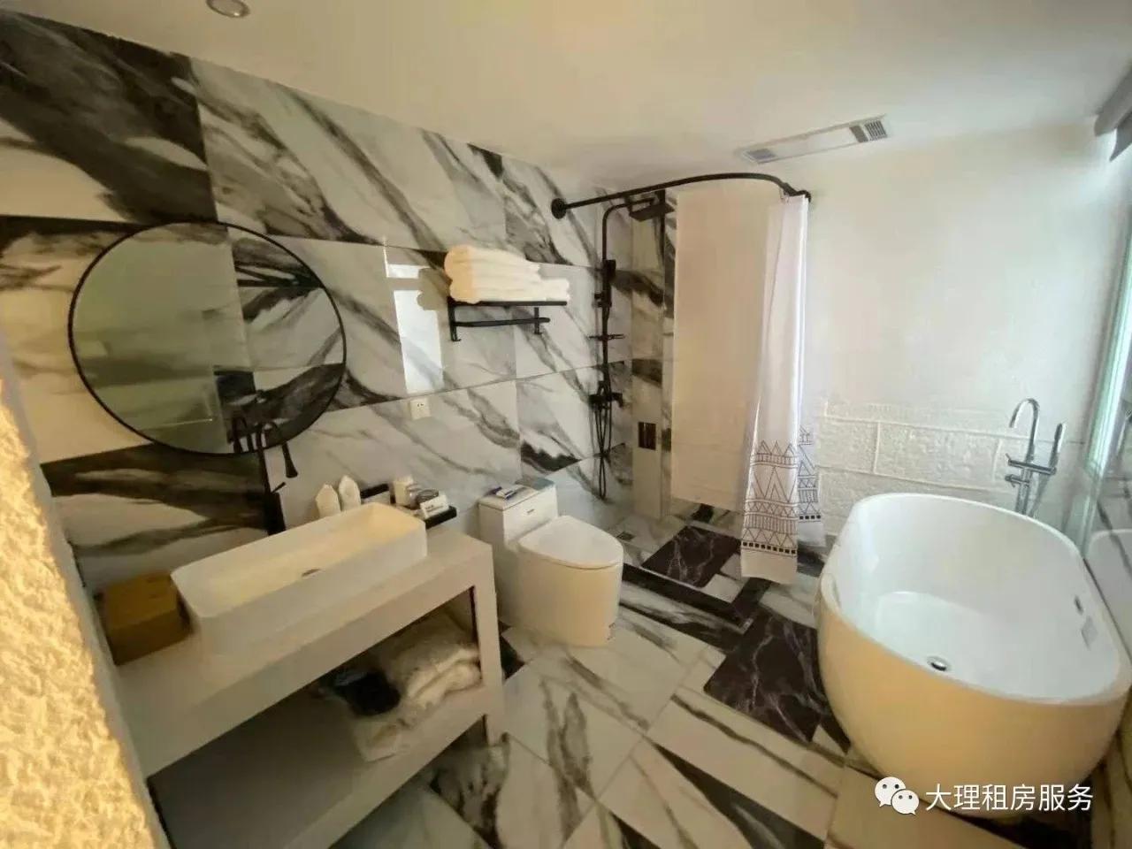 大理古城南门文献路客栈,大理古城南门文献路