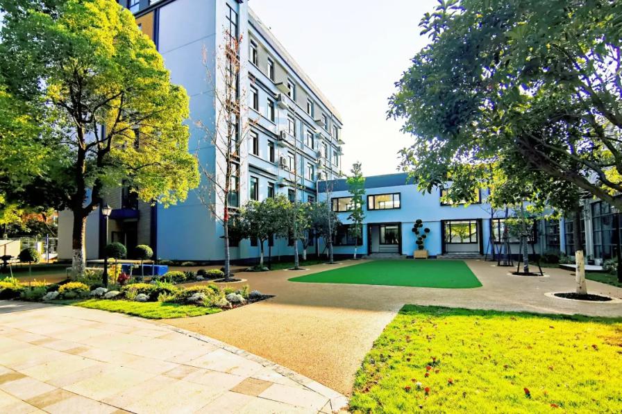 你笑起来真好看,你跑起来的样子真美