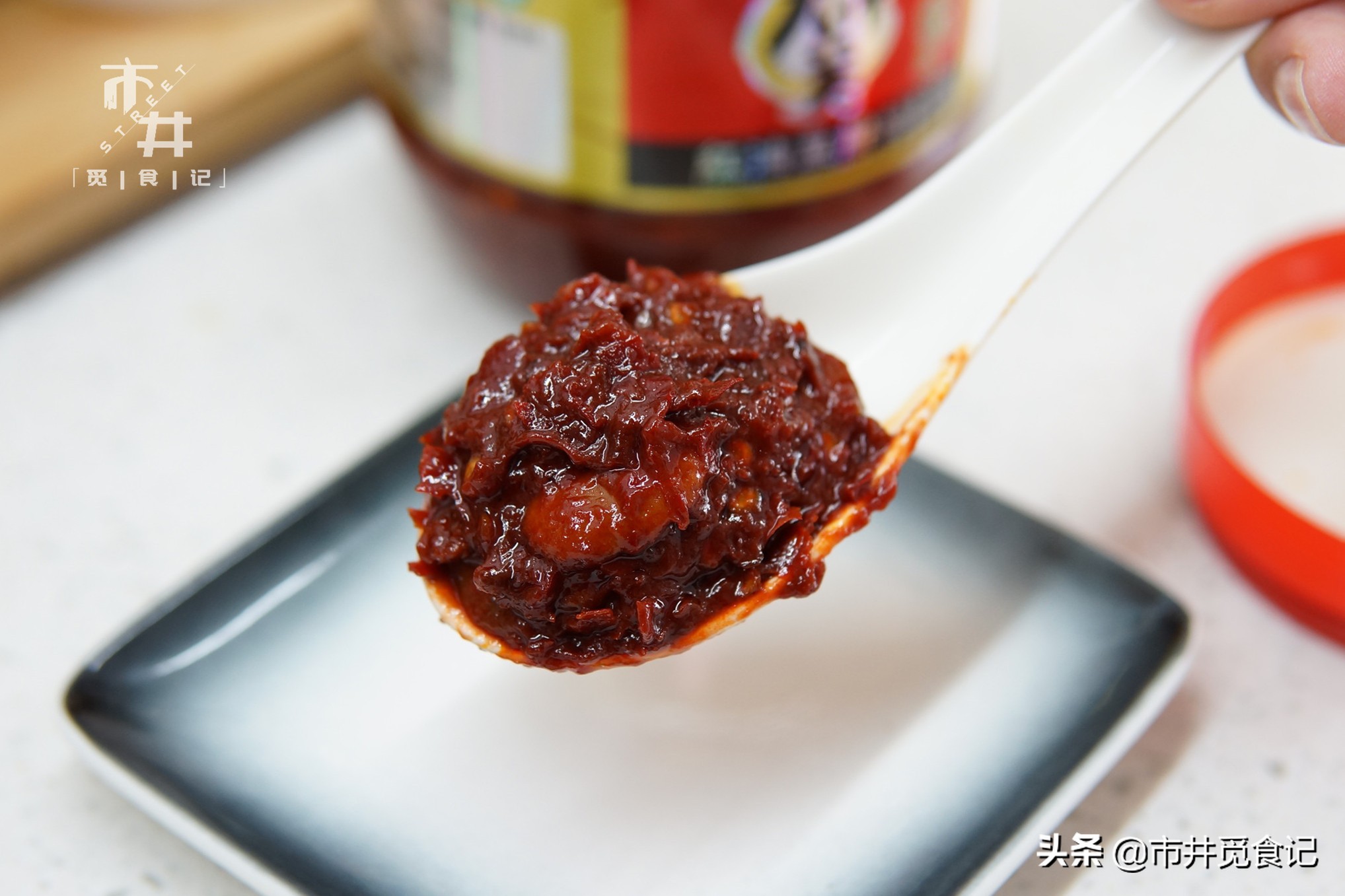 买郫县豆瓣酱时,只要出现这4种情况,别管什么牌子,都是劣质的