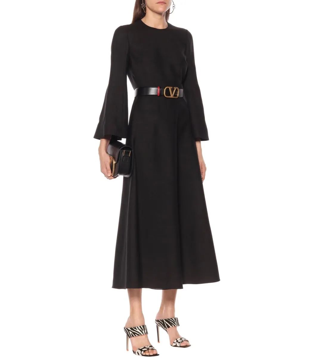 所有女生！帮你扒了10位女明星的*服私**，520照着穿就对啦