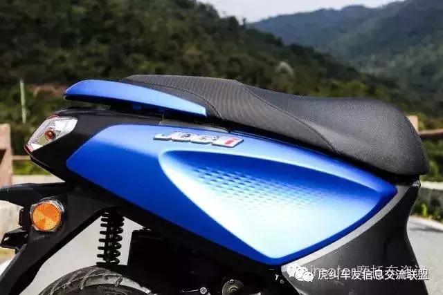 雅马哈巧格i125玩车,城市代步摩托车巧格