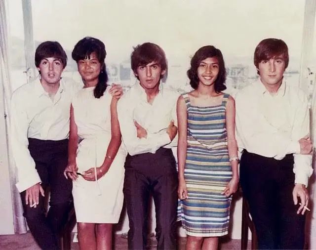 娱乐新闻许冠杰广州演唱会,2020翡翠台直播许冠杰演唱会