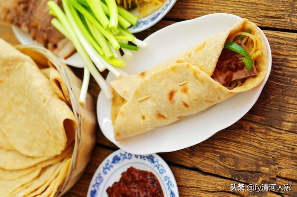 美味的豆芽生长过程,豆芽炒鸡肉的美味做法