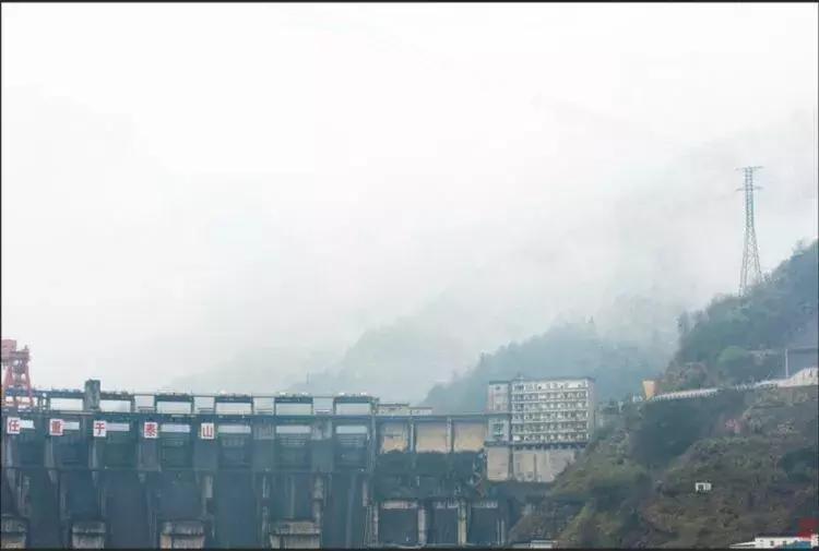 沅陵凤滩介绍,沅陵县凤滩水电站风景