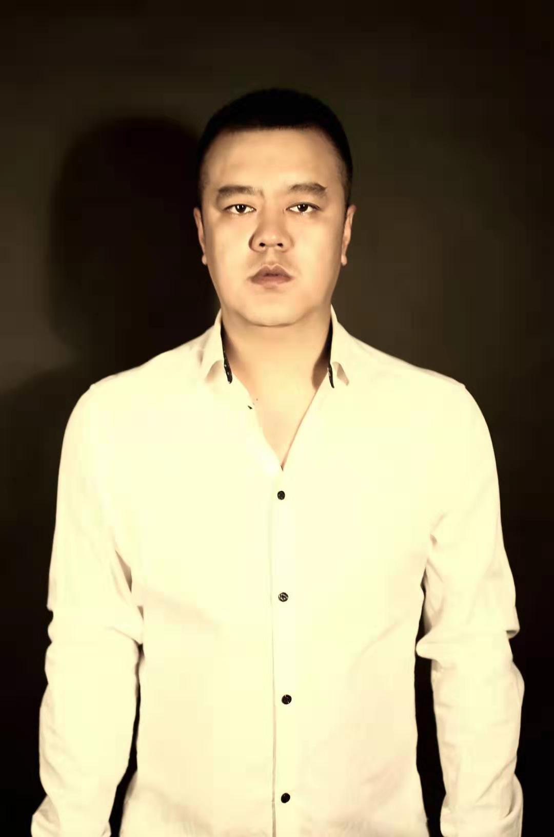 小禹新歌《傻狍子》:狍子不“傻”,音乐才子,唱出时代心声