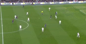 【足球推荐】小罗与梅西没有位置冲突巴西人离开让哈白走上前台